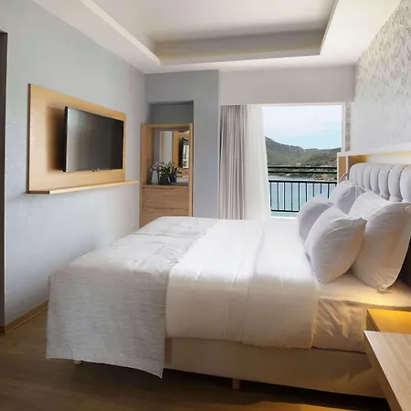 Dolce By Wyndham Athens Attica Riviera 5*